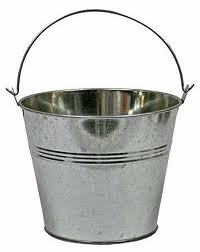 Pail and clearance bucket